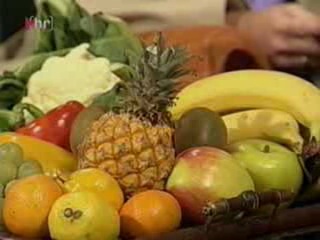 Dr. Petra Bracht über Nahrungsergänzung 320x240x150 - PDA.avi